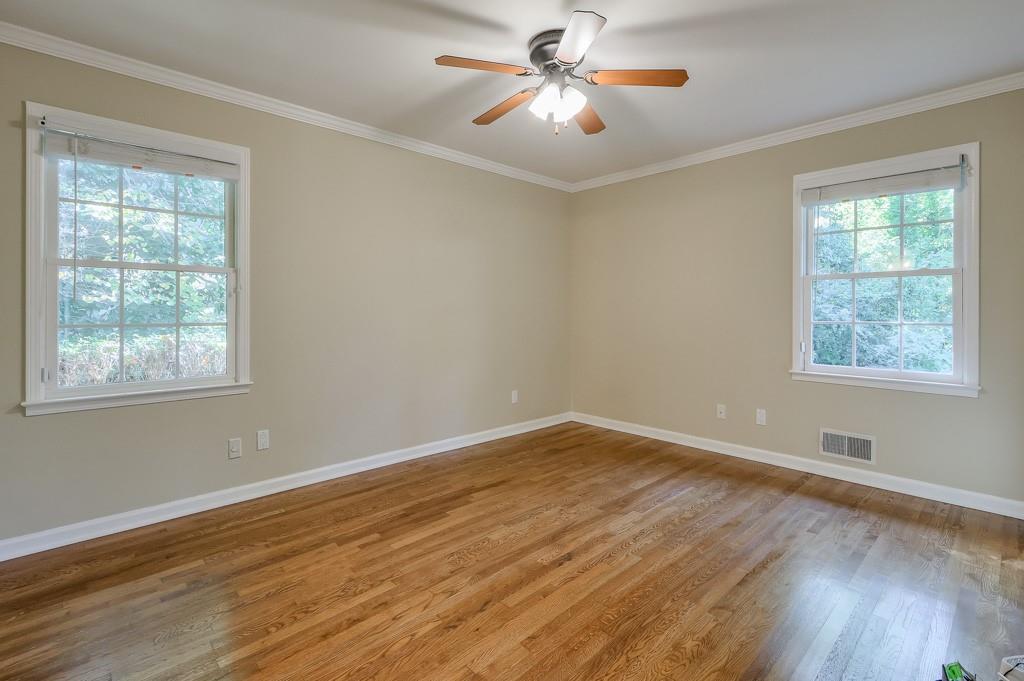 705 Grove Parkway SE