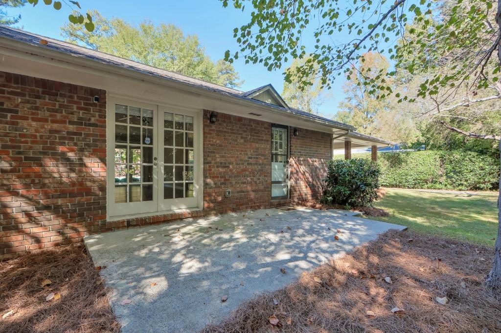 705 Grove Parkway SE