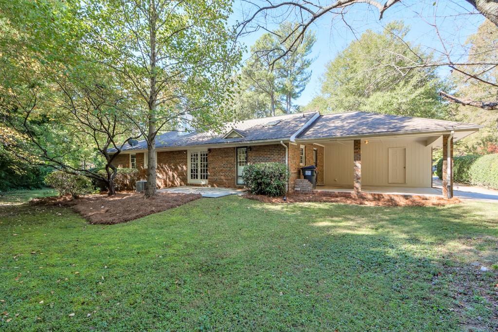 705 Grove Parkway SE