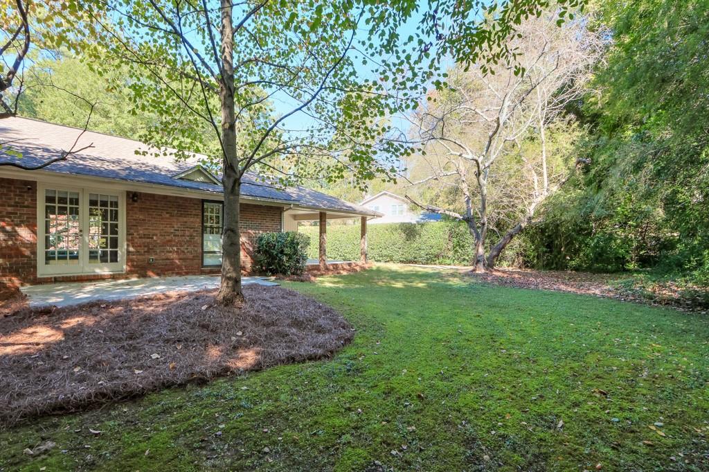 705 Grove Parkway SE