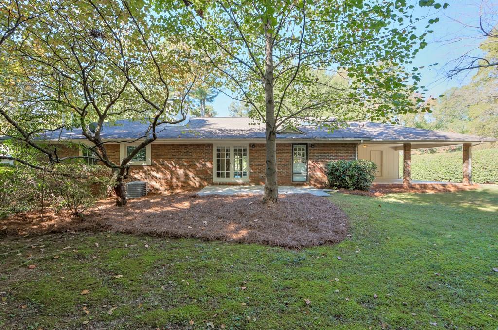 705 Grove Parkway SE