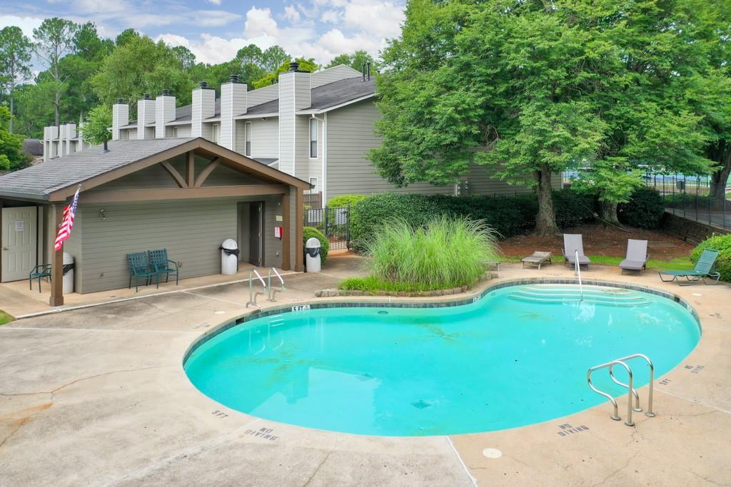 320 Park Ridge Circle