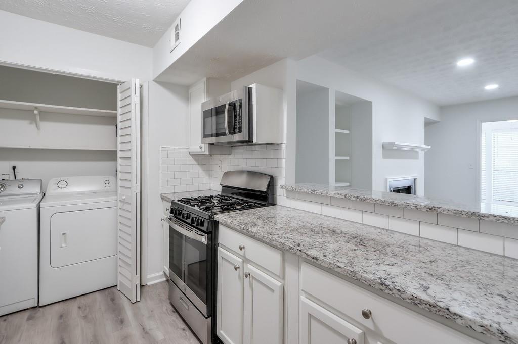 320 Park Ridge Circle