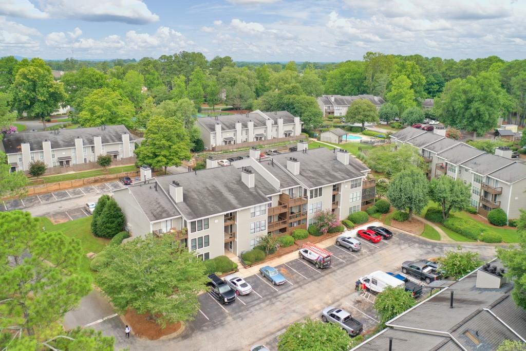 320 Park Ridge Circle