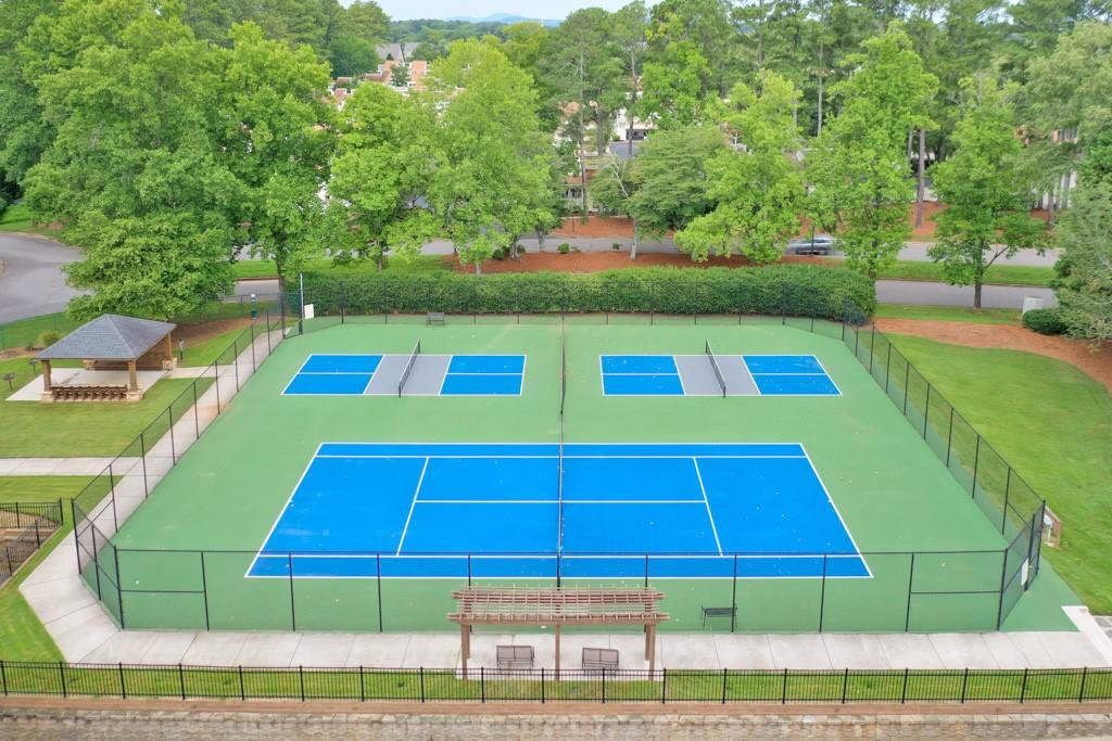 320 Park Ridge Circle