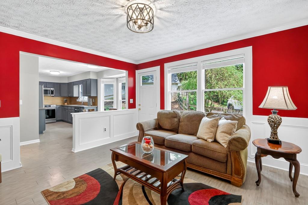 4619 Villa Chase Drive NE