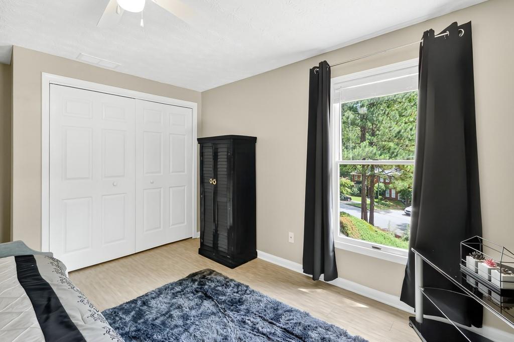 4619 Villa Chase Drive NE