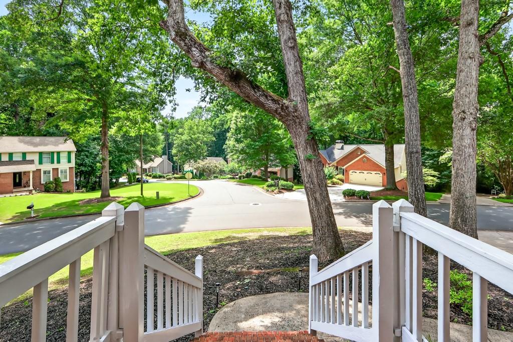 4619 Villa Chase Drive NE