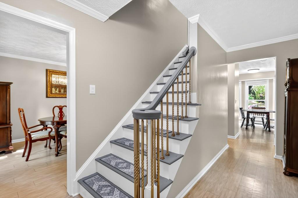 4619 Villa Chase Drive NE