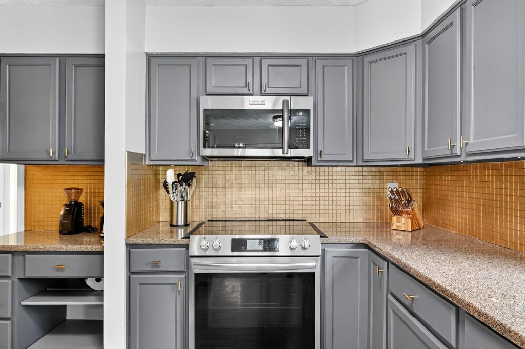 4619 Villa Chase Drive NE