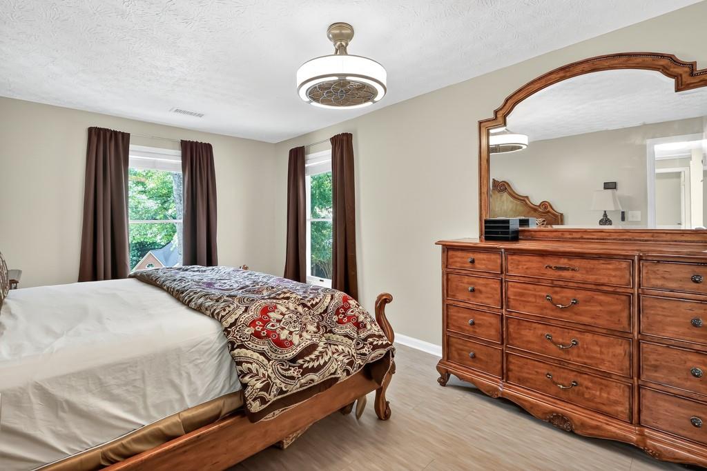 4619 Villa Chase Drive NE