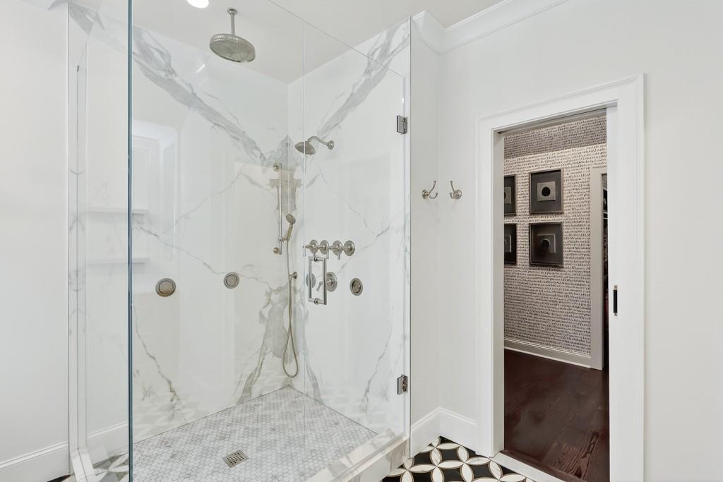 6470 Long Island Drive NW