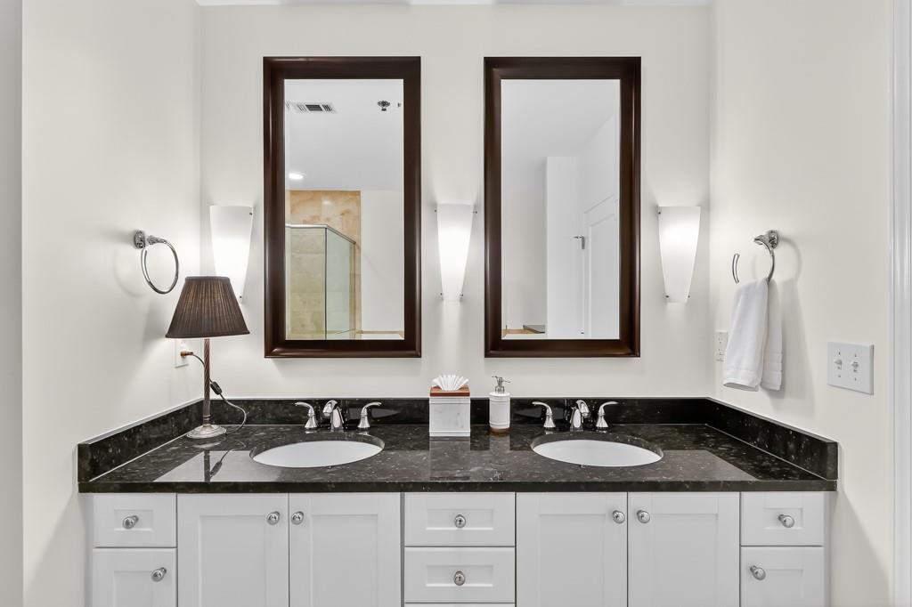 2795 Peachtree Road NE Unit 1801