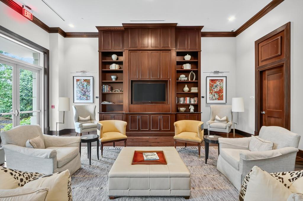 2795 Peachtree Road NE Unit 1801