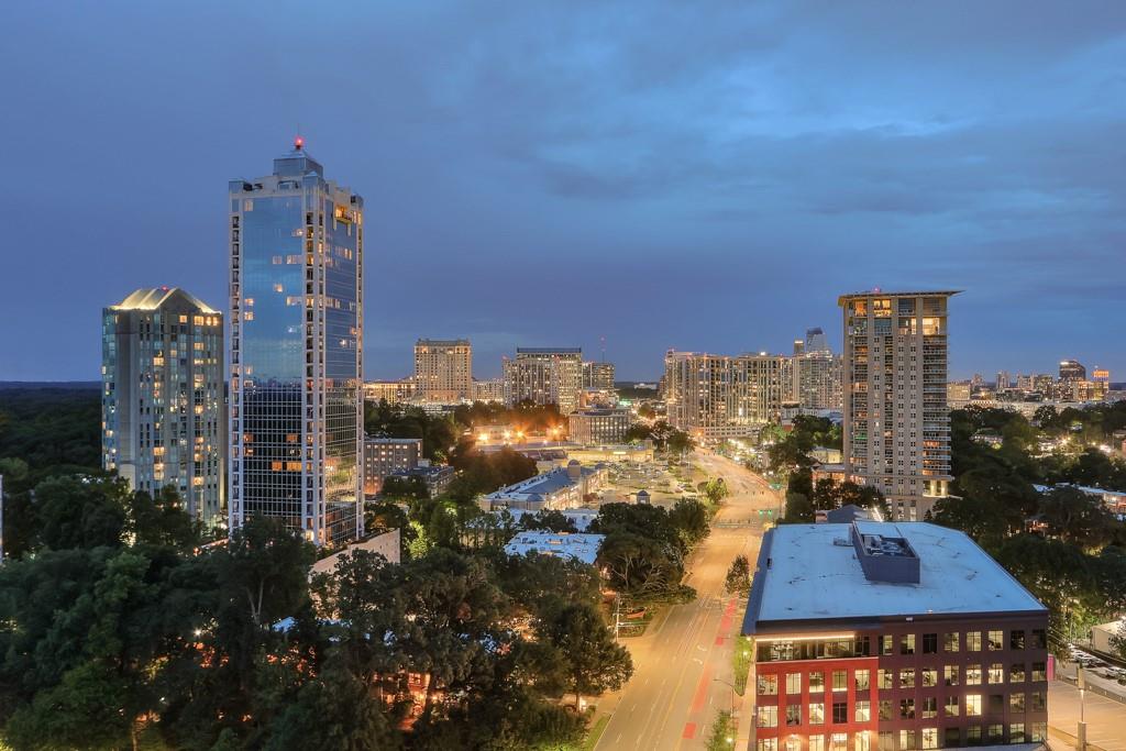 2795 Peachtree Road NE Unit 1801