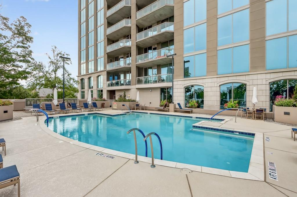 2795 Peachtree Road NE Unit 1801