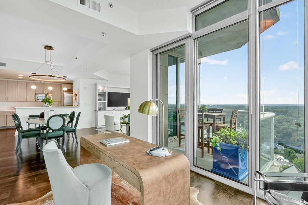 2795 Peachtree Road NE Unit 1801