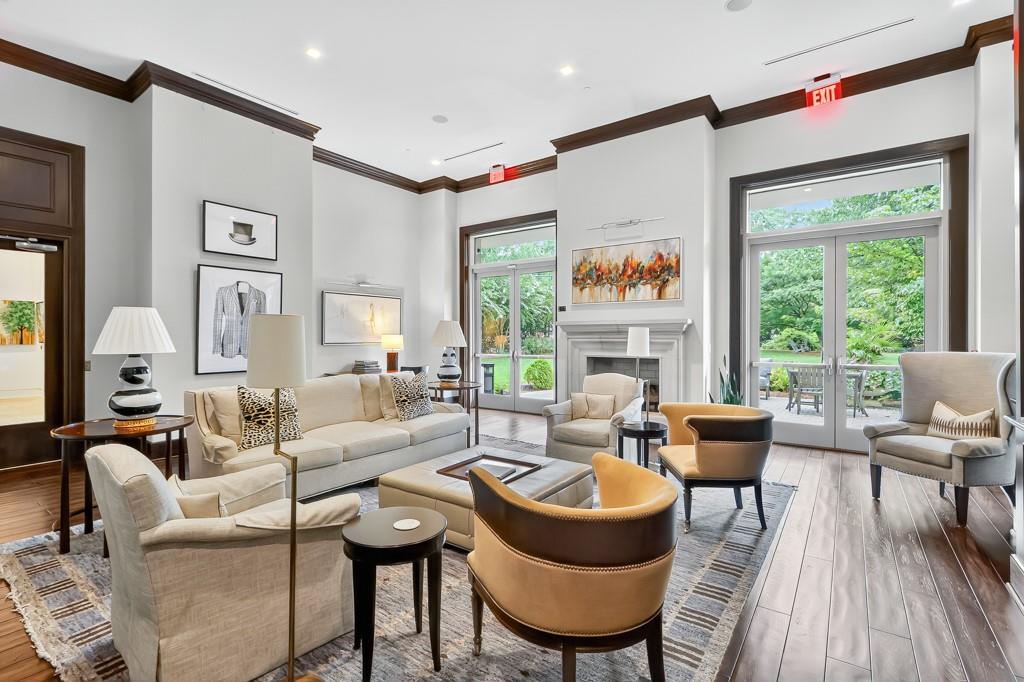 2795 Peachtree Road NE Unit 1801