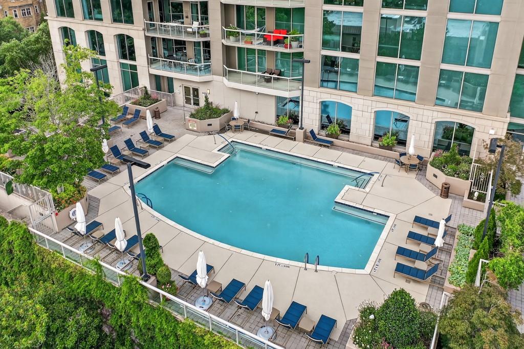 2795 Peachtree Road NE Unit 1801