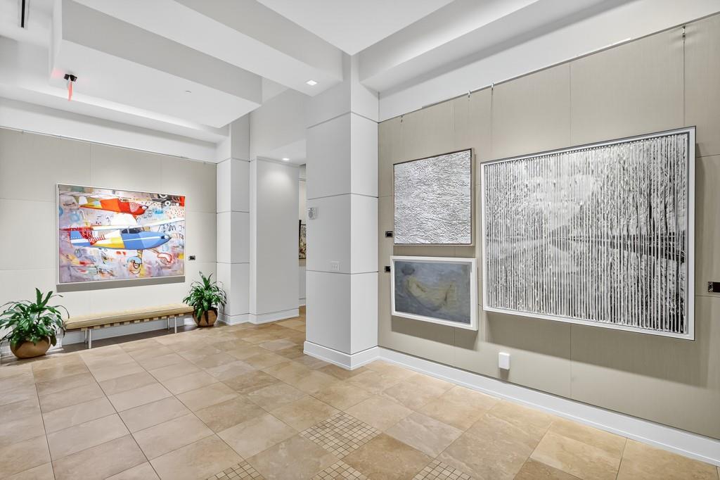 2795 Peachtree Road NE Unit 1801