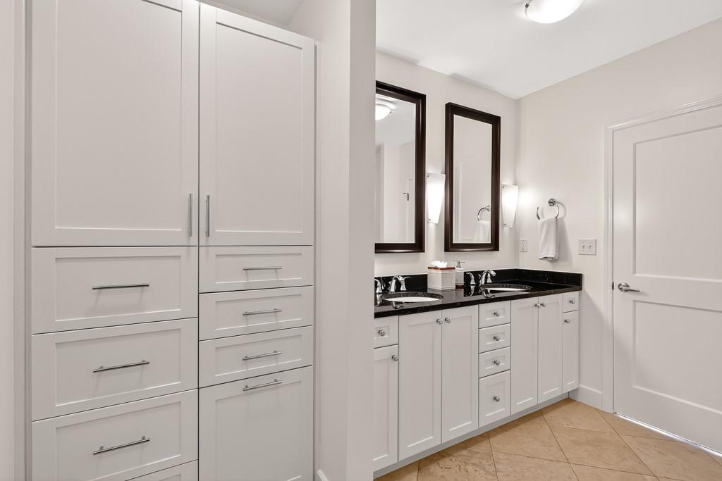 2795 Peachtree Road NE Unit 1801