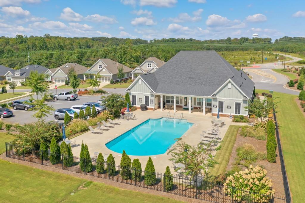 1401 Lexington Green Pines