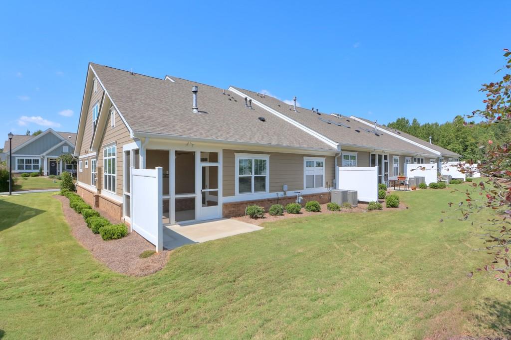 1401 Lexington Green Pines