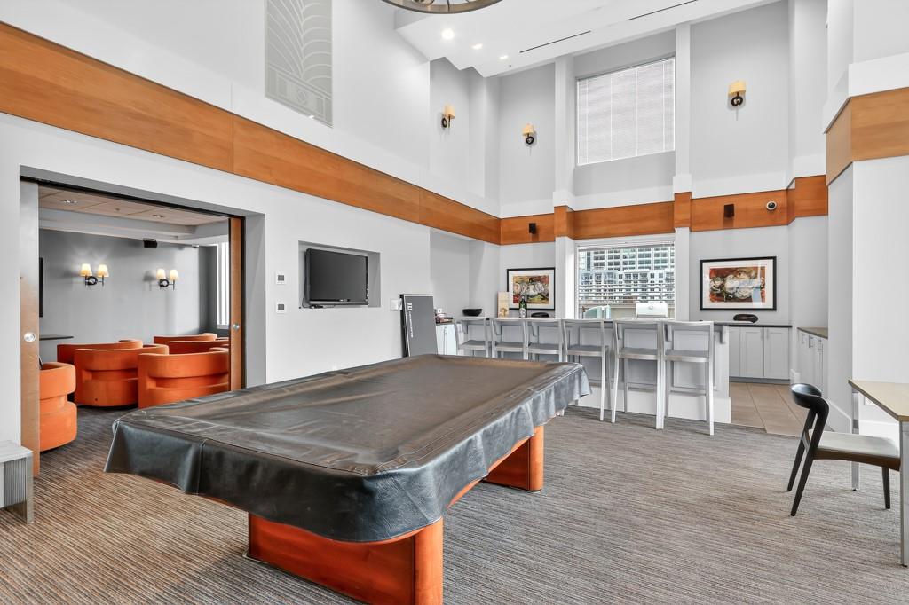 860 Peachtree Street NE Unit 1604