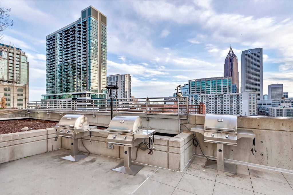 860 Peachtree Street NE Unit 1604