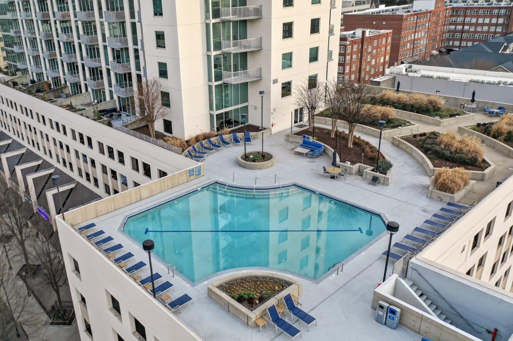 860 Peachtree Street NE Unit 1604