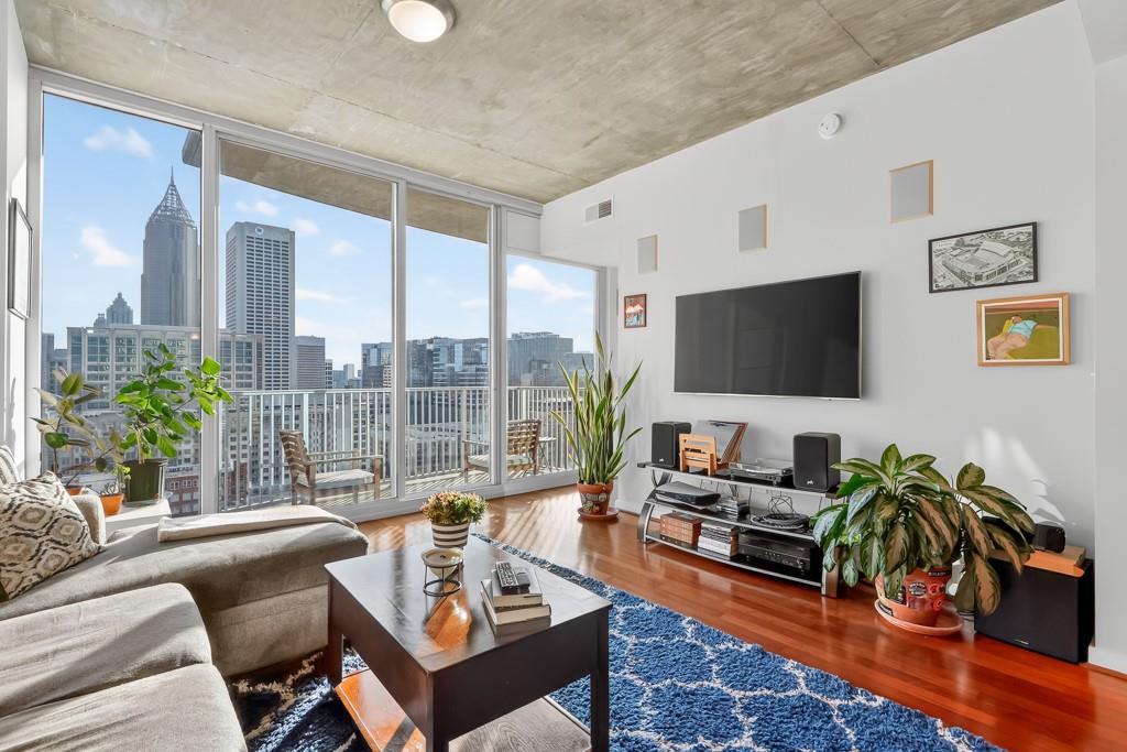 860 Peachtree Street NE Unit 1604