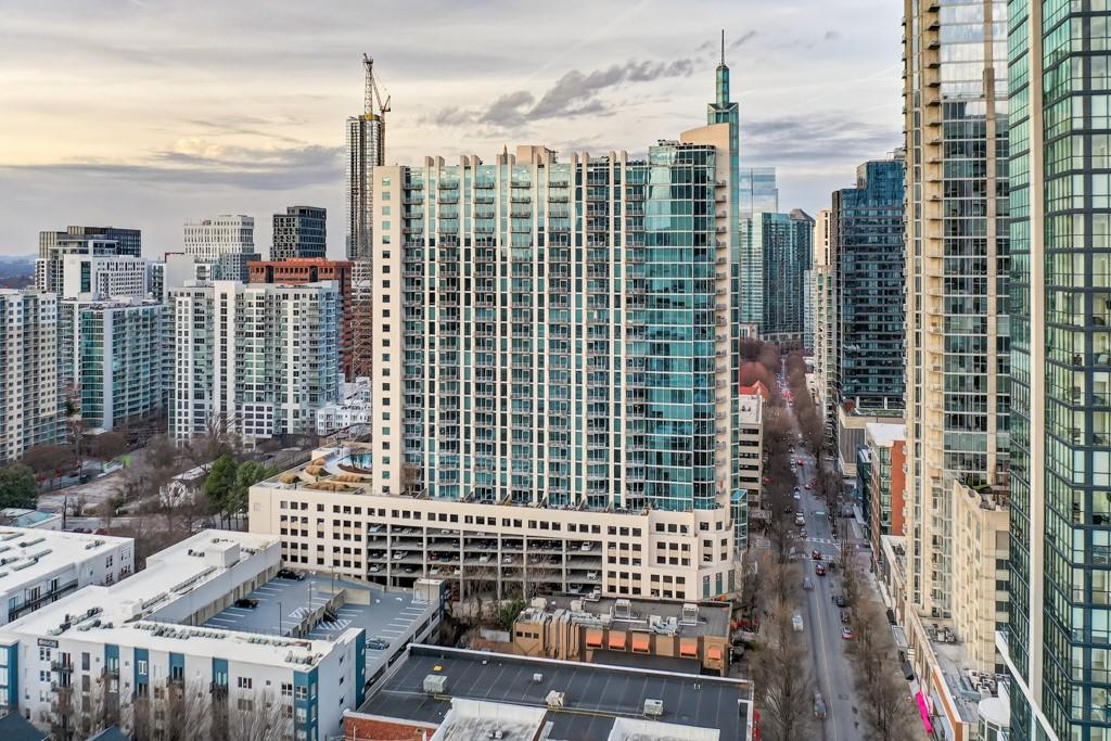 860 Peachtree Street NE Unit 1604