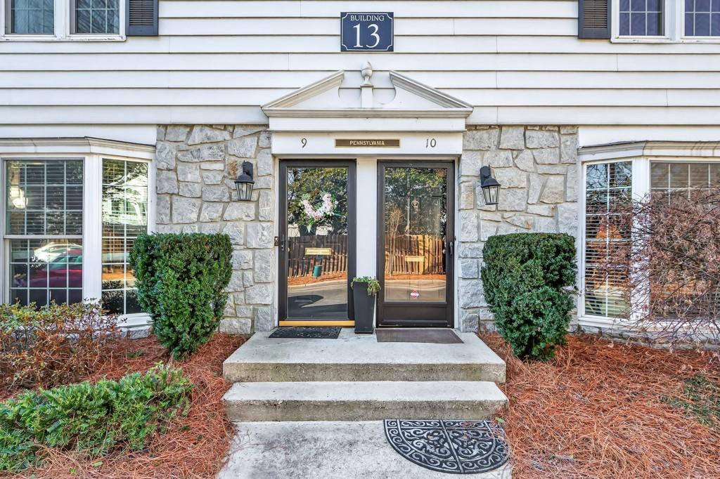 136 Peachtree Memorial Drive NW Unit 7-10