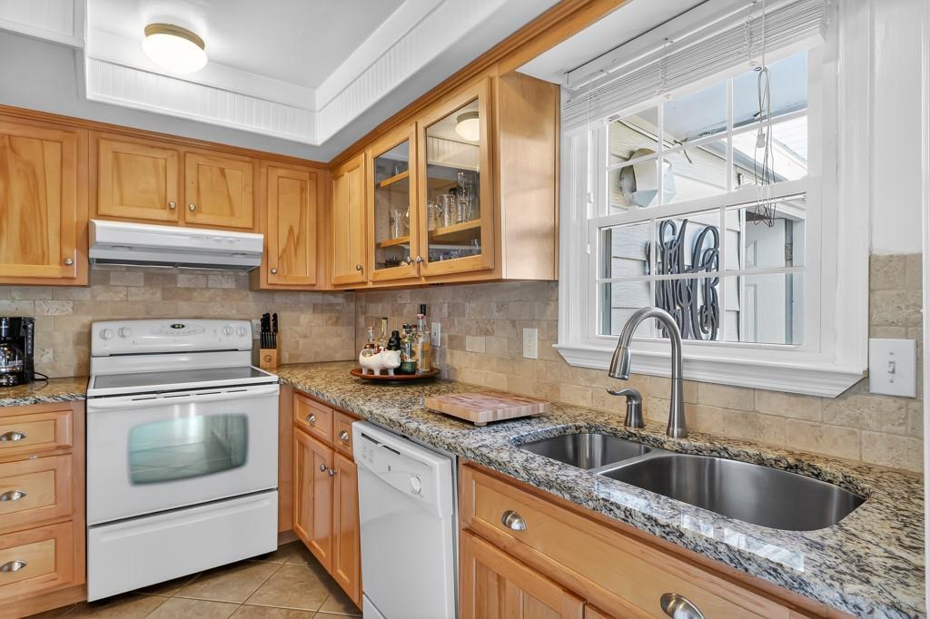 136 Peachtree Memorial Drive NW Unit 7-10