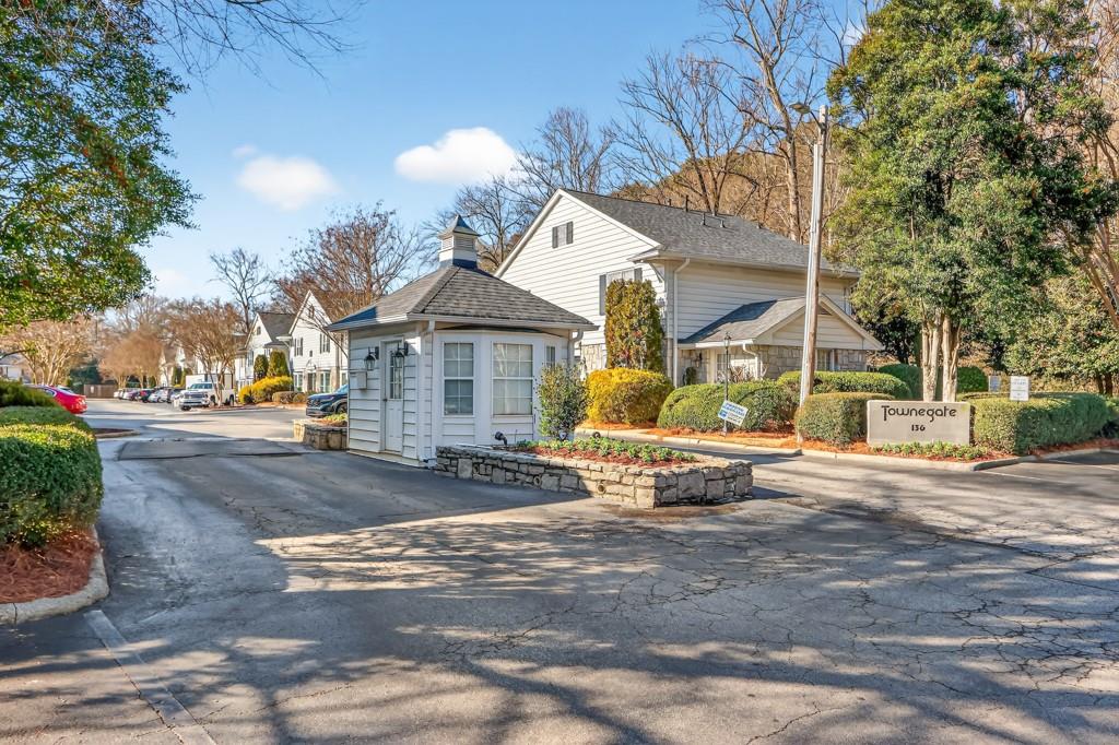 136 Peachtree Memorial Drive NW Unit 7-10