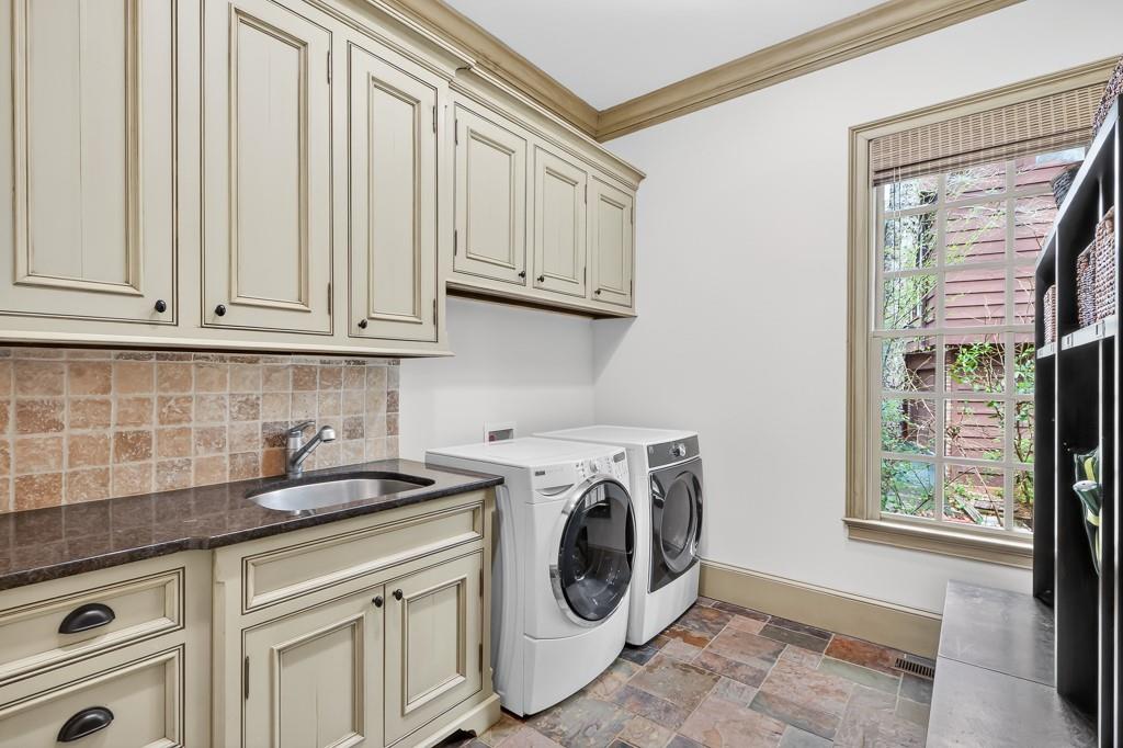 3950 Sentry Crossing