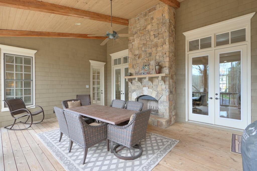 3950 Sentry Crossing