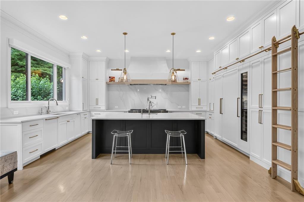 3102 Fala Place NE
