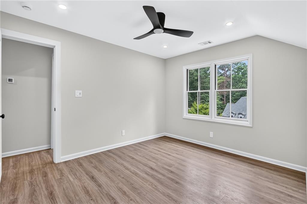 350 Shadowlawn Road SE