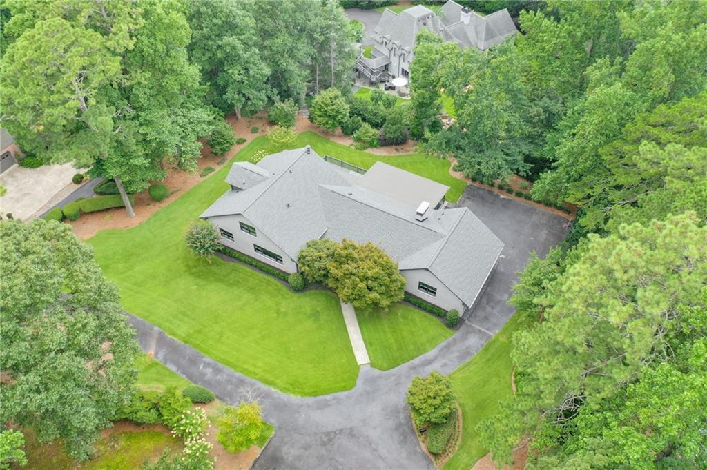 350 Shadowlawn Road SE