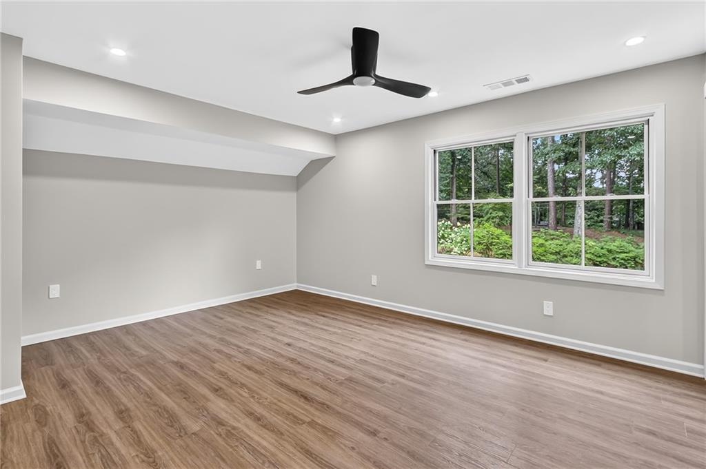 350 Shadowlawn Road SE