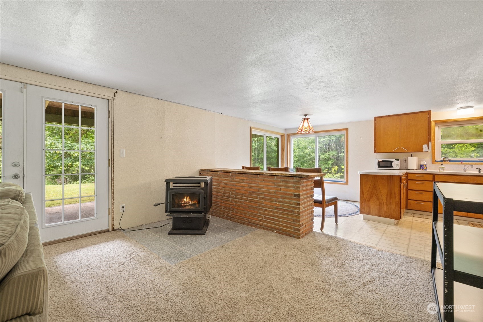 871 SE Mill Creek Rd