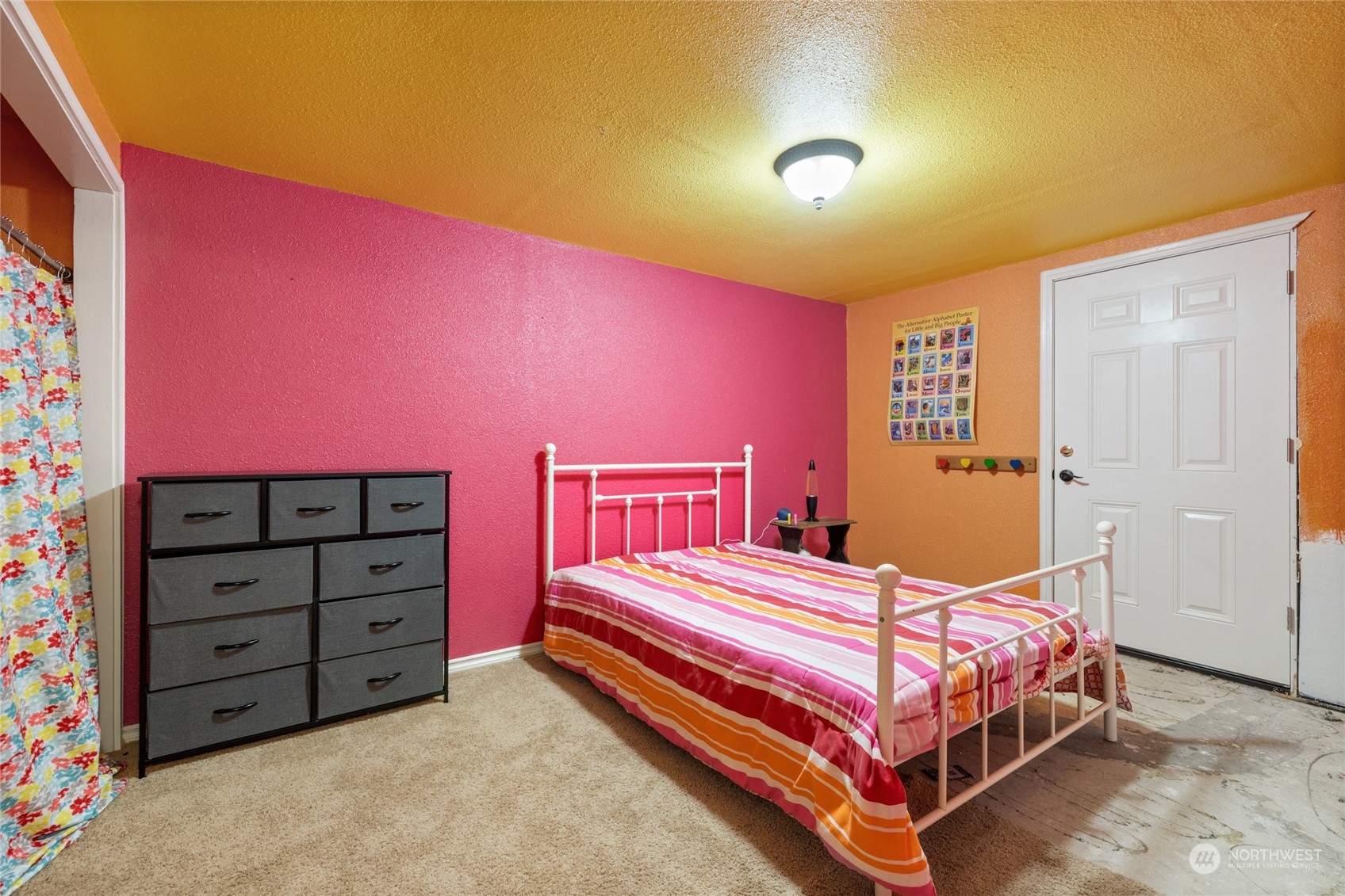 871 SE Mill Creek Rd