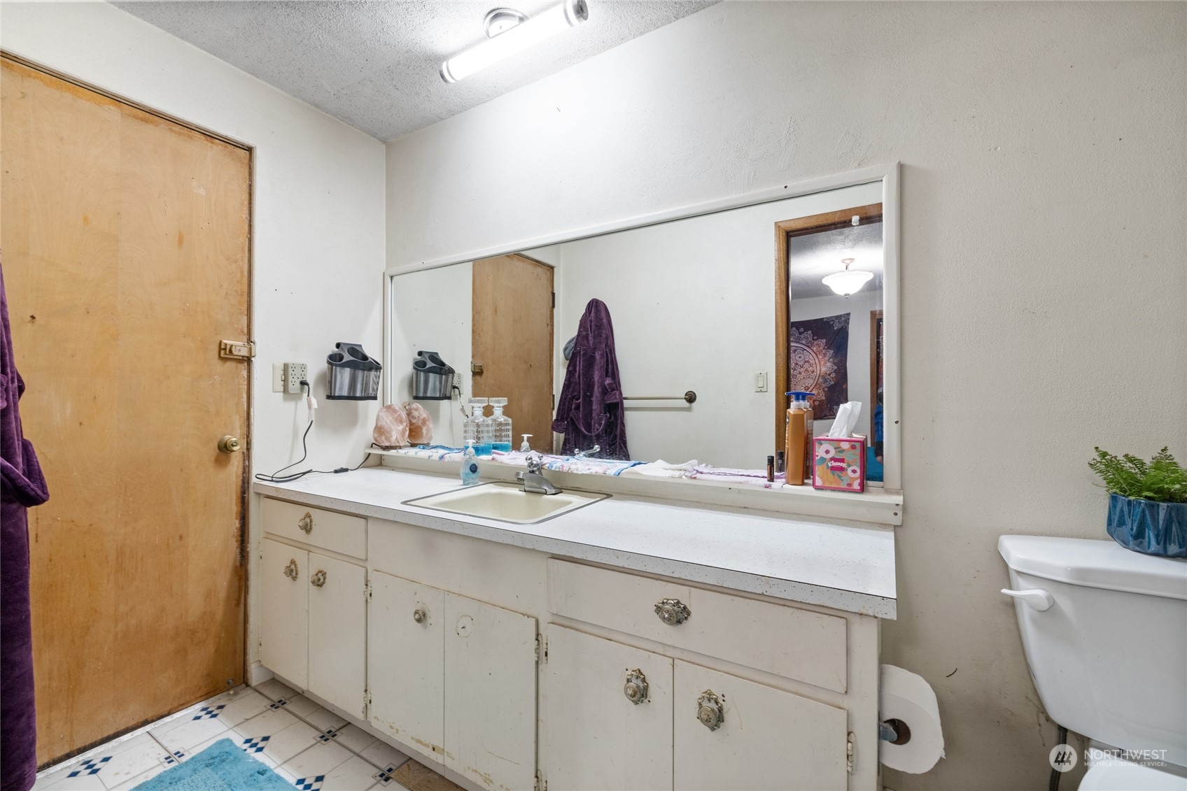 871 SE Mill Creek Rd