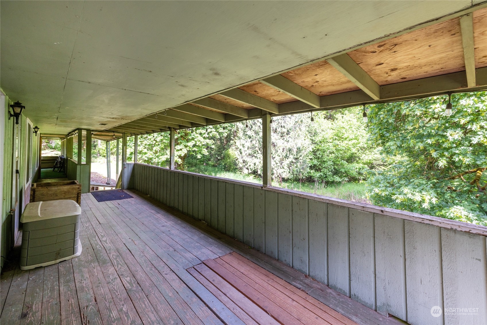871 SE Mill Creek Rd