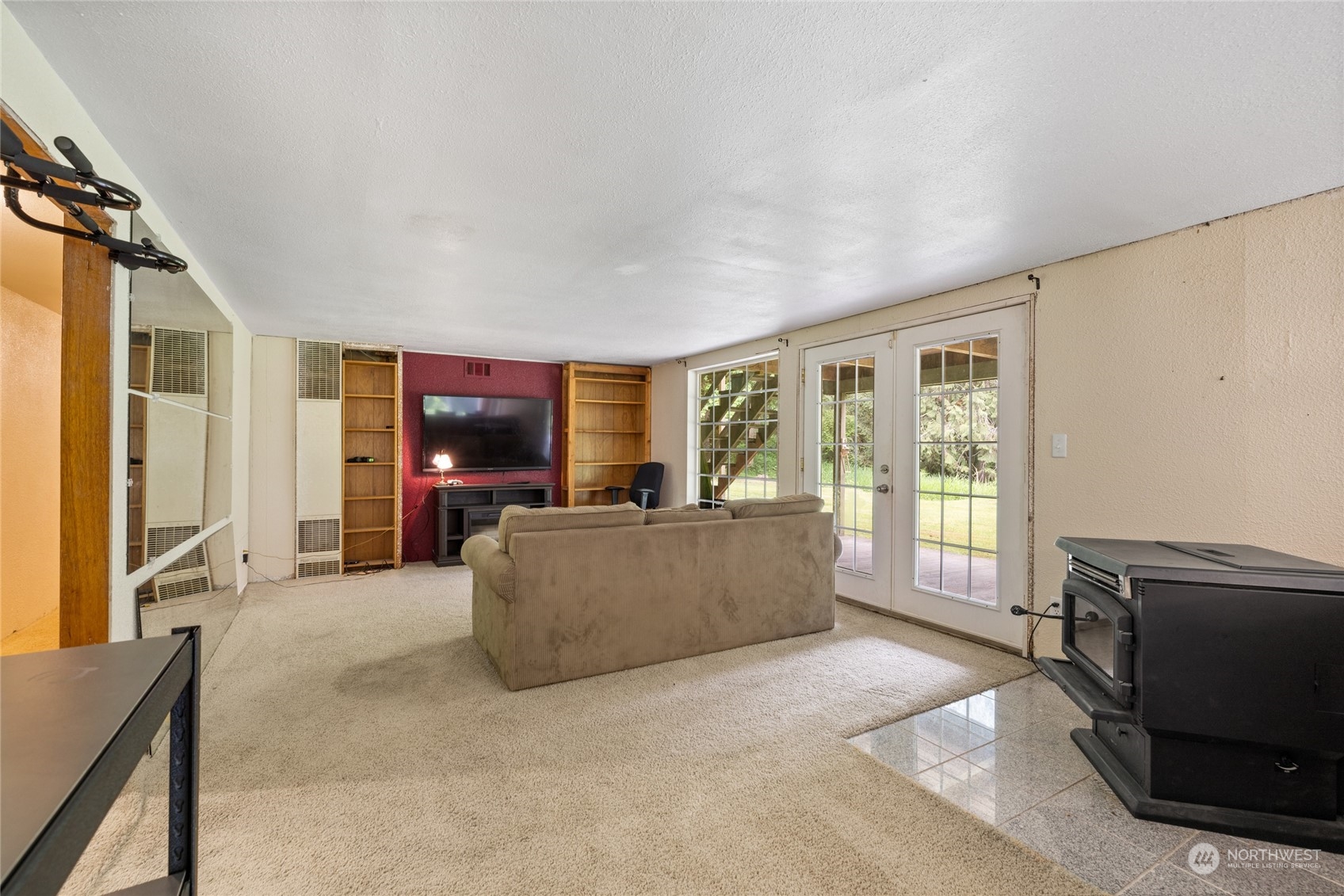 871 SE Mill Creek Rd