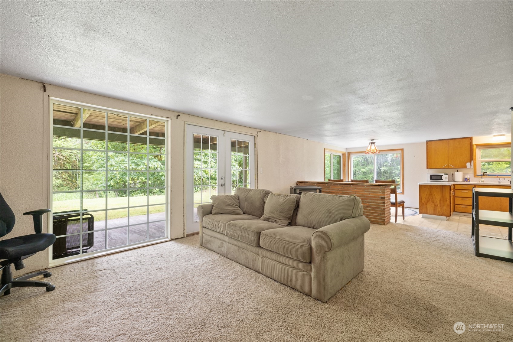 871 SE Mill Creek Rd