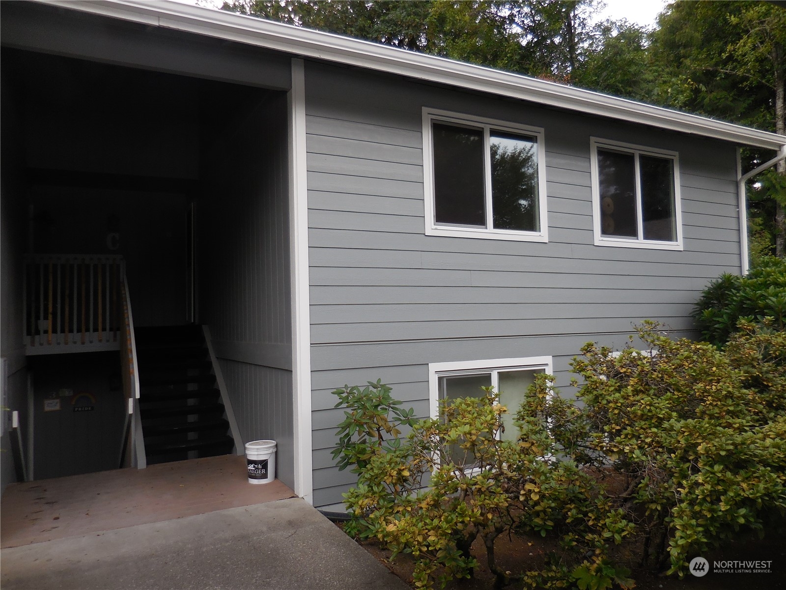 2949 SE Mile Hill Drive Unit: C-8