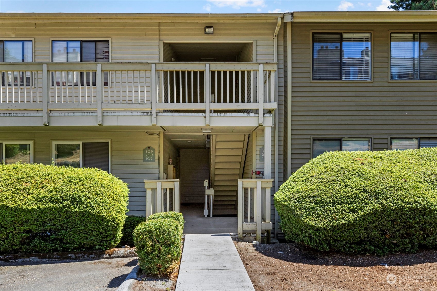 1700 W Sunn Fjord Lane Unit: L-110