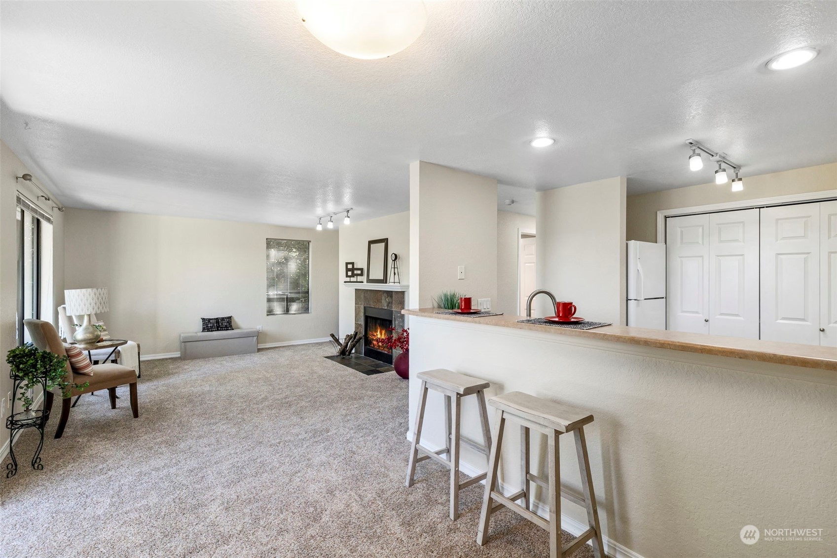 1700 W Sunn Fjord Lane Unit: L-110